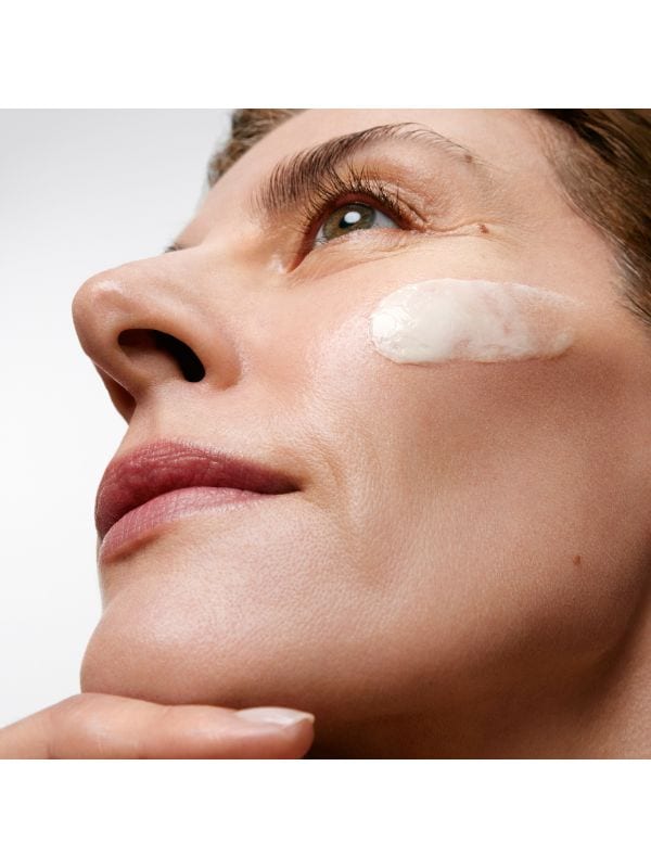 STIMULSKIN ŞEKİLLENDİRİCİ HAFİF NEMLENDİRİCİ KREM REFILL + GÖZ & DUDAK ÇEVRESİ KREMİ SETİ