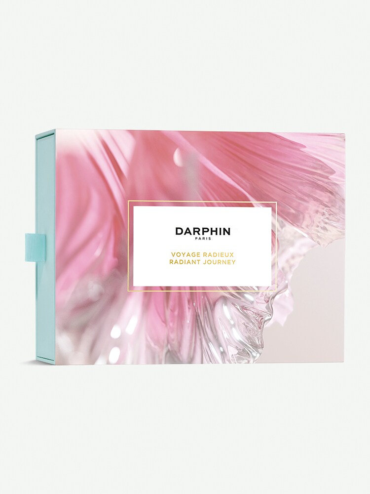 Radiant Journey İnce çizgi görünümünü azaltmaya, cildi yatıştırmaya, pürüzsüz ve ışıltılı görünüm kazandırmaya yardımcı olur